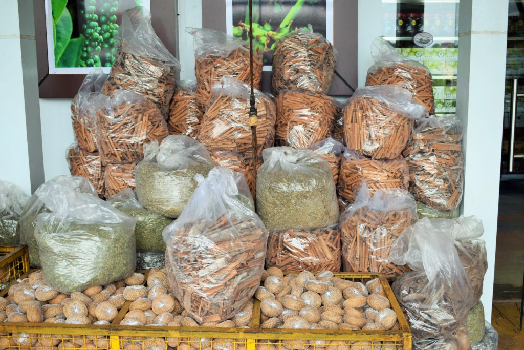 Bundled spices in the spice shop